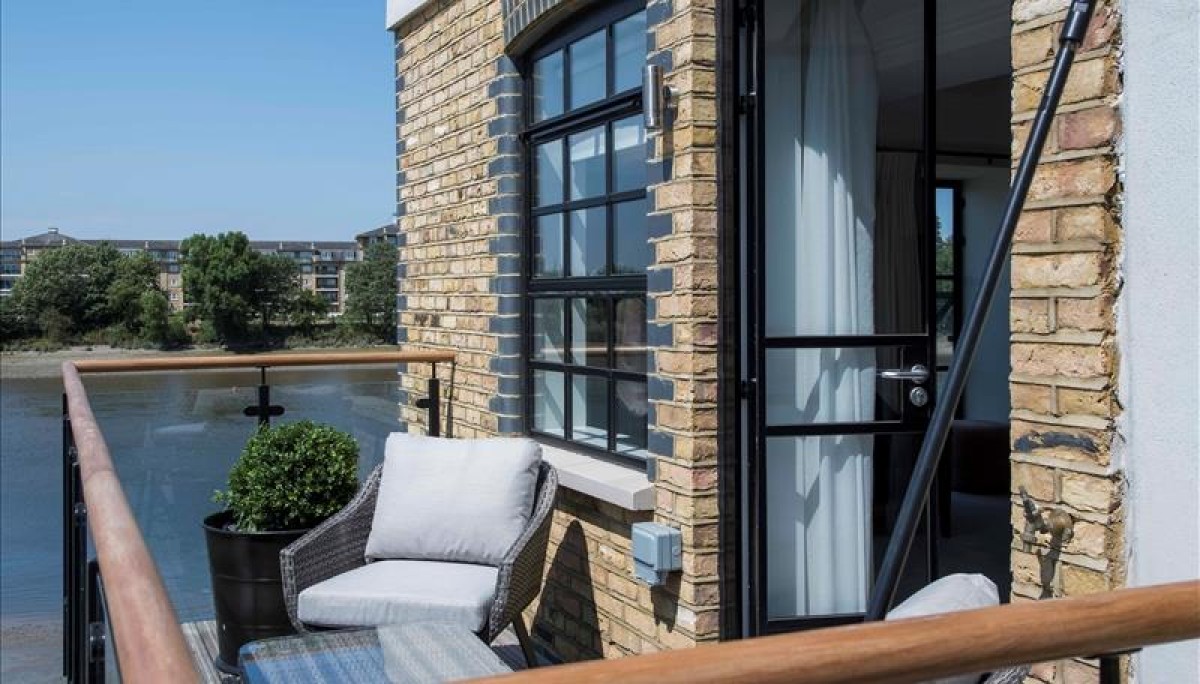 Palace Wharf, Rainville Road, London, W6