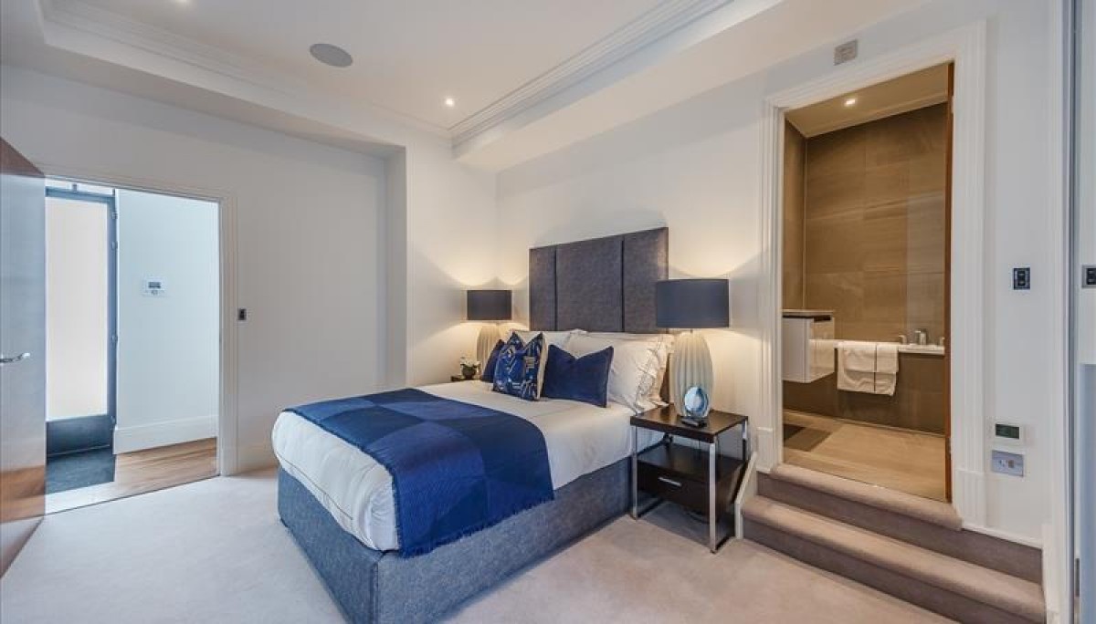 Palace Wharf, Rainville Road, London, W6