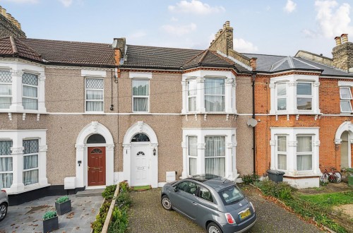 Birkhall Road, London, SE6 1TE