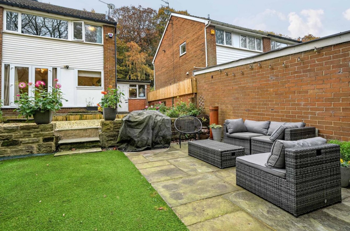 Hawksworth Road, Horsforth, LS18