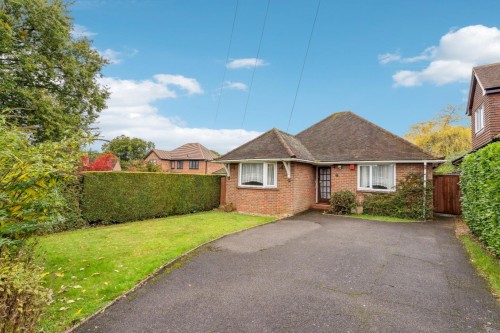 Latimer Close, Little Chalfont, Buckinghamshire, HP6 6QS