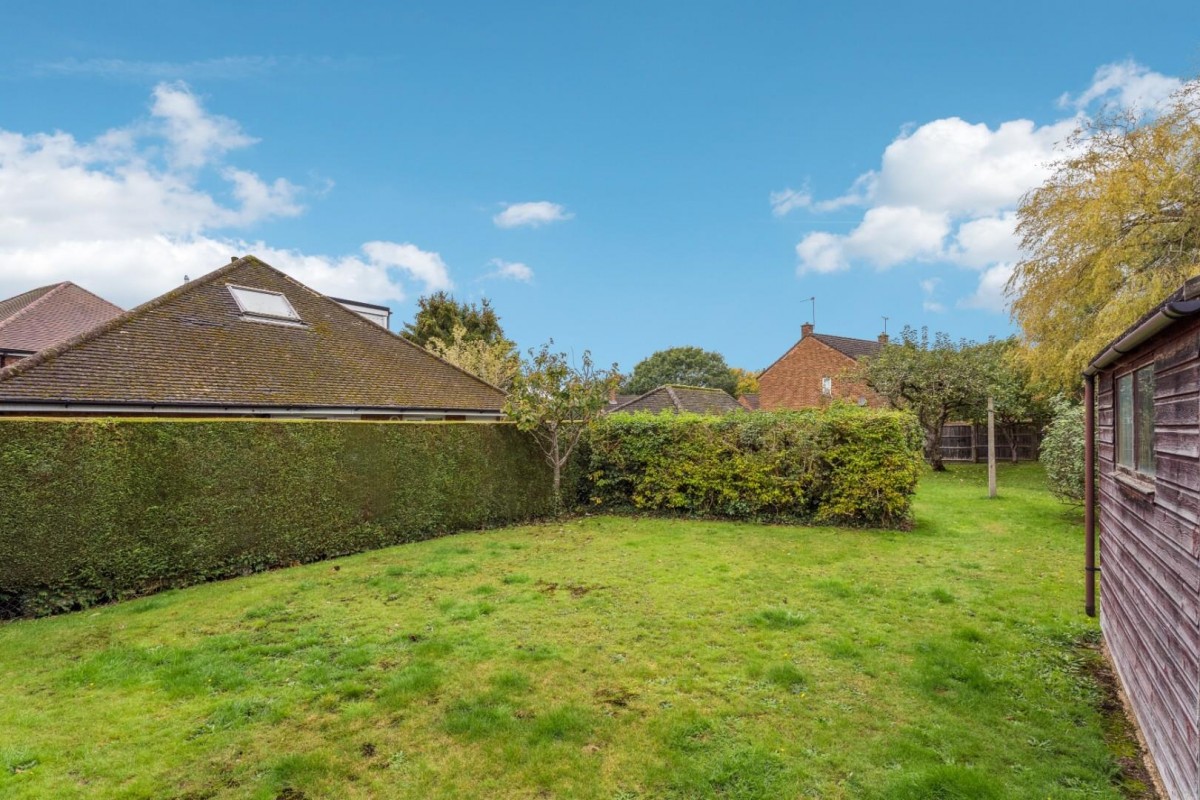 Latimer Close, Little Chalfont, Buckinghamshire, HP6 6QS