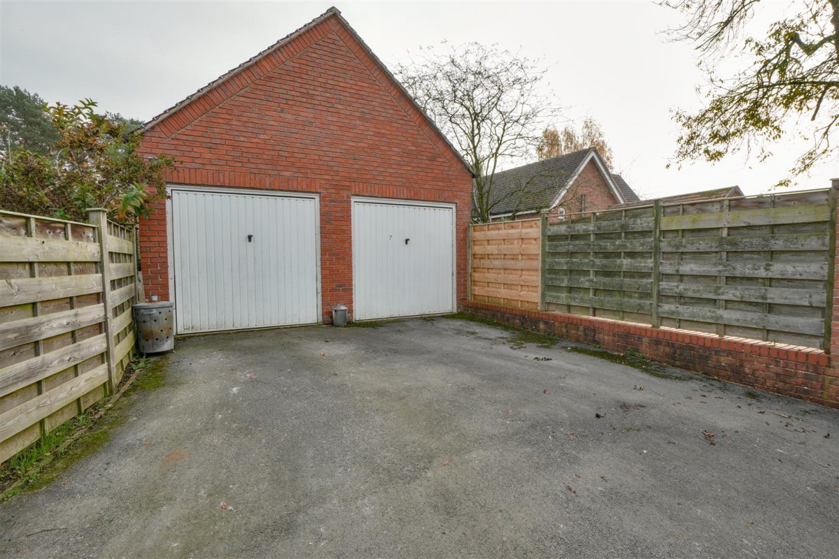 Lime Tree Avenue, Easingwold, York, North Yorkshire