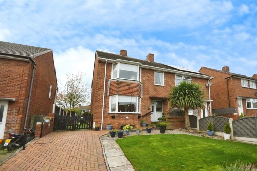 Monkwood Road, Dunston, Chesterfield, S41 8DG