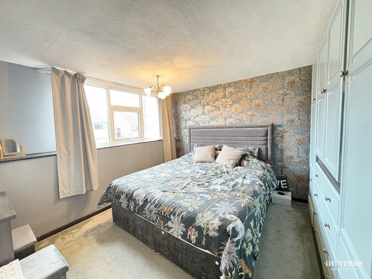 Moor Park Gardens, Dewsbury