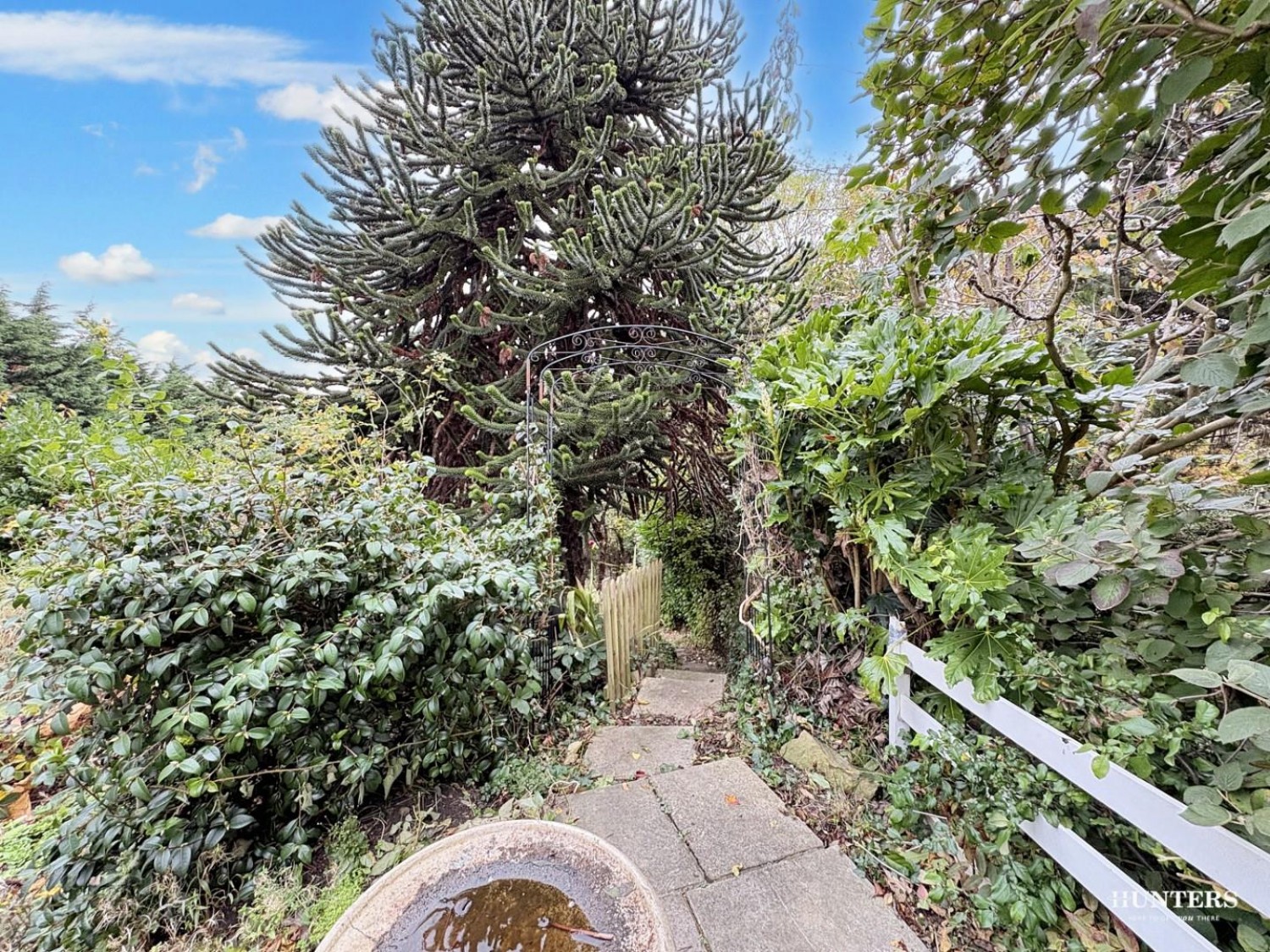 Moor Park Gardens, Dewsbury