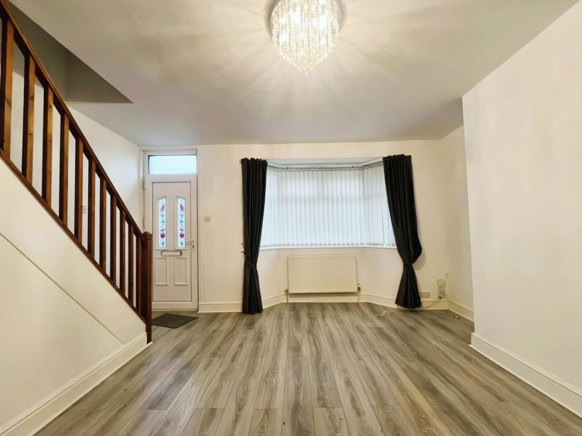 East Avenue, Warrington