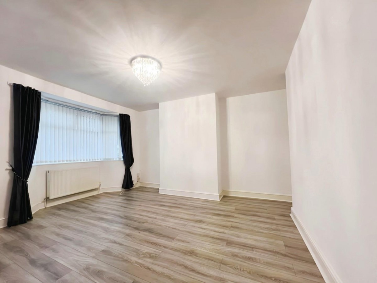 East Avenue, Warrington
