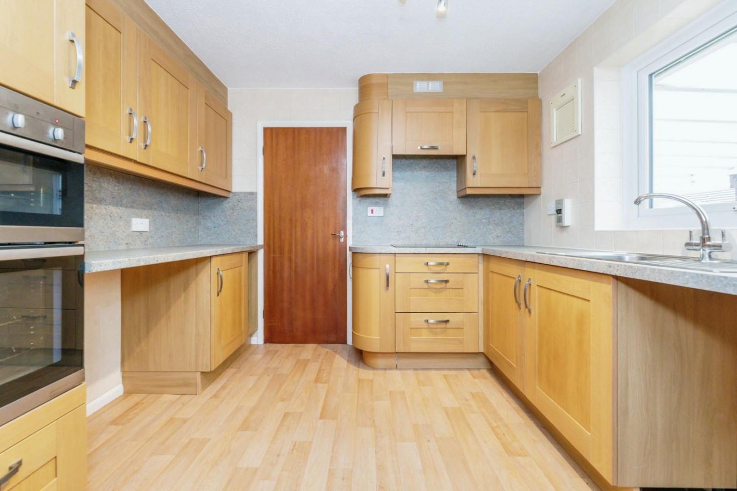 Chapel Road, Chapeltown, Sheffield