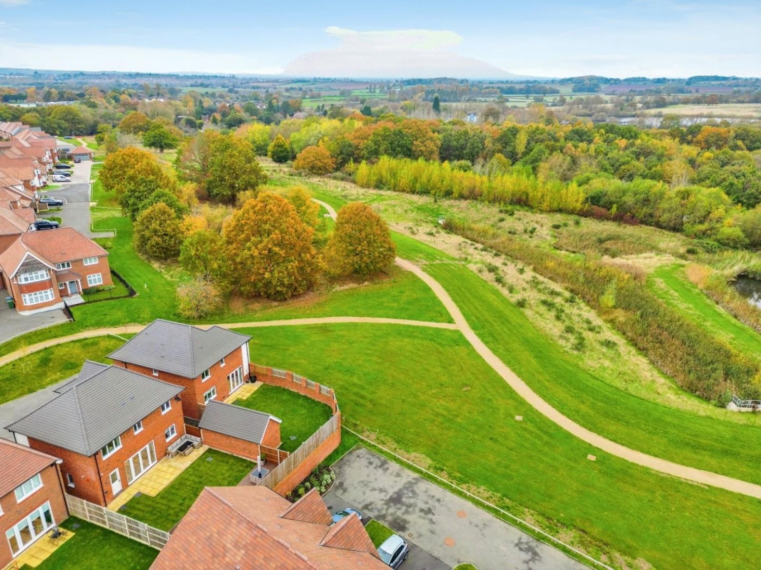 Lapley Avenue, Amington