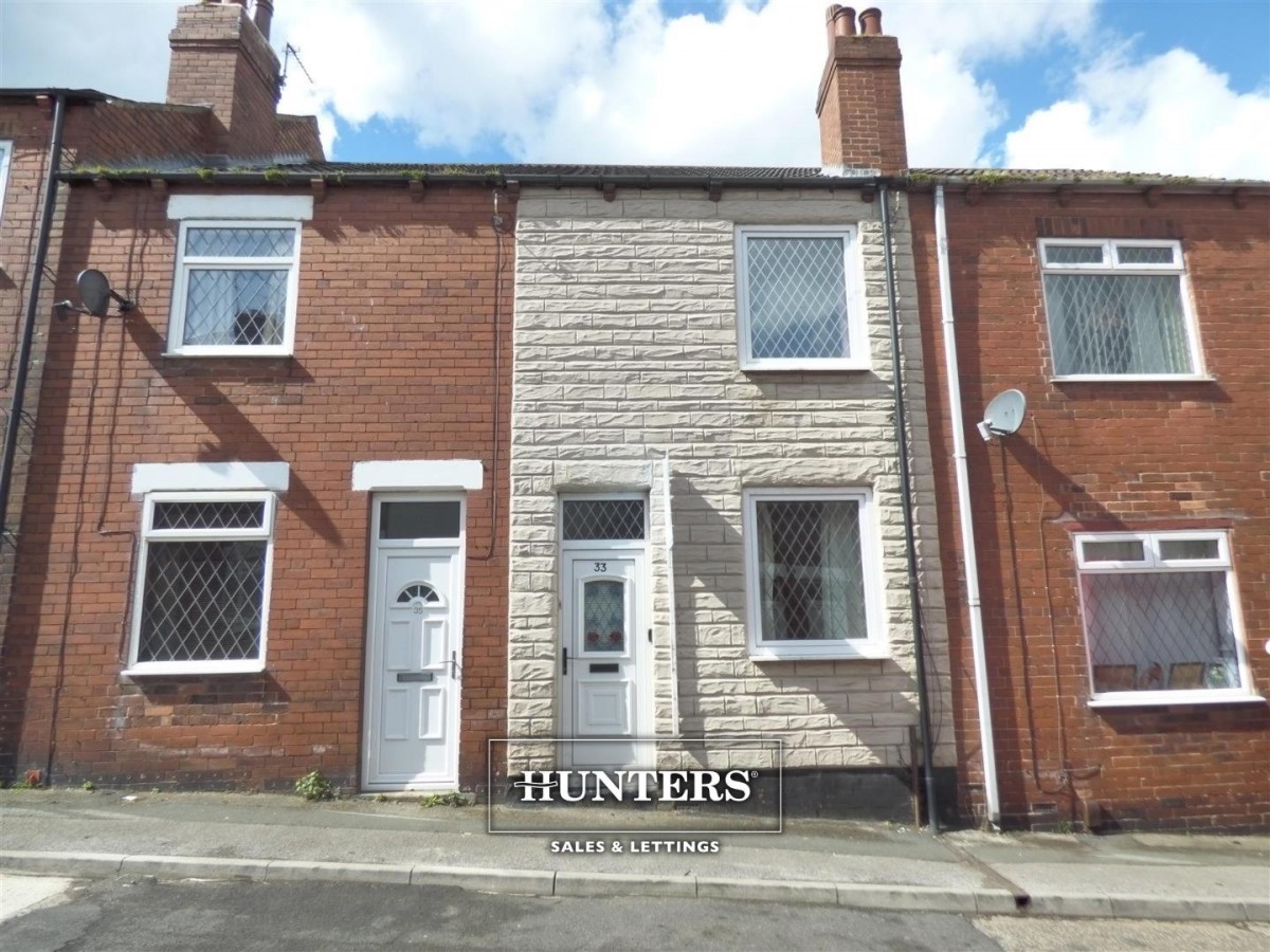 Heald Street, Off Healdfield Road, Castleford, WF10 4LS