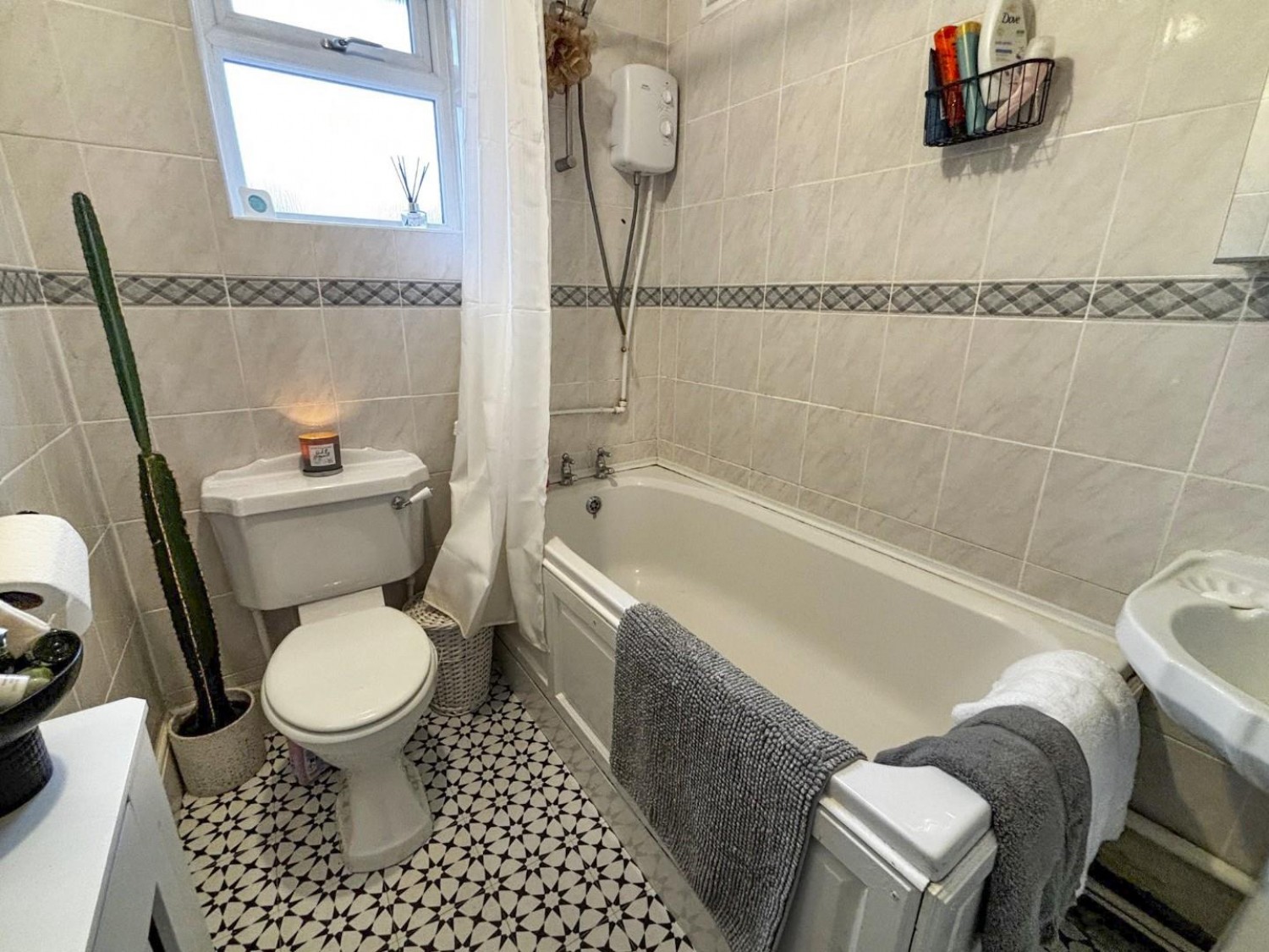 3 bedroom House for sale in Telford Close, Smethwick, Birmingham