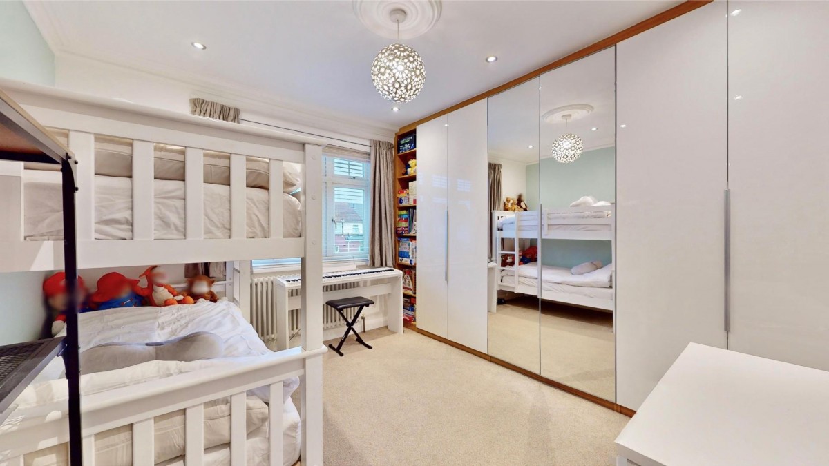 Havering Gardens, Chadwell Heath, RM6