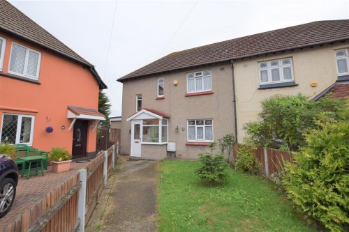 East Road, Chadwell Heath, RM6