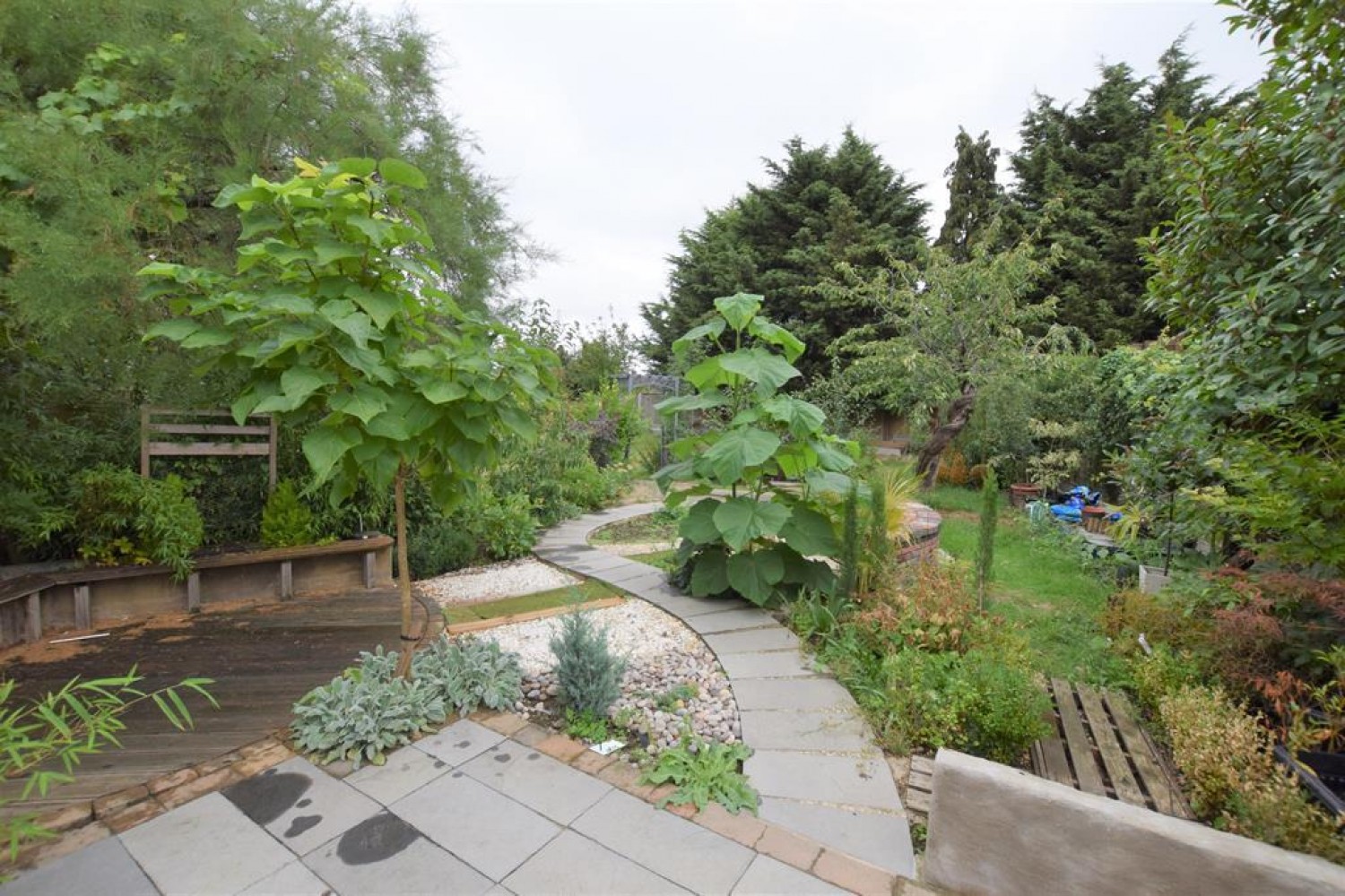 East Road, Chadwell Heath, RM6