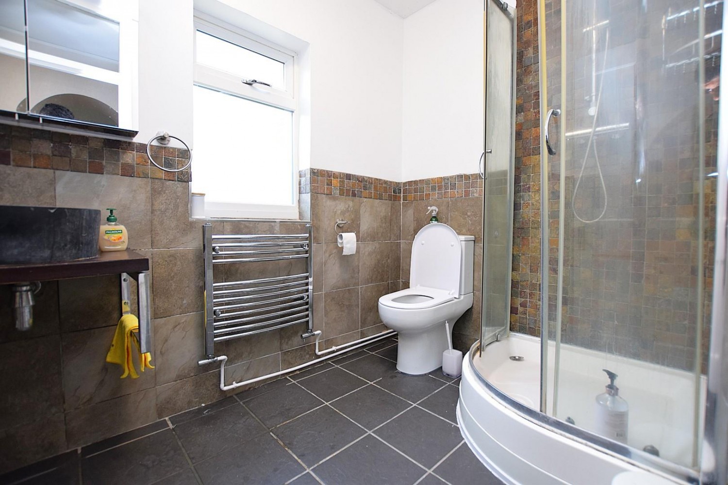 East Road, Chadwell Heath, RM6