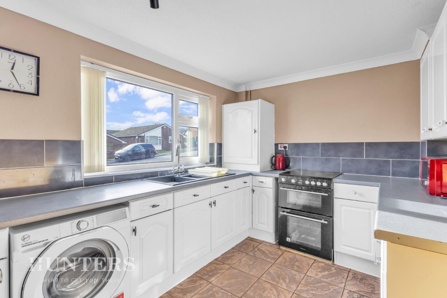 Starring Way, Bents Farm Estate, Littleborough, OL15 8RE