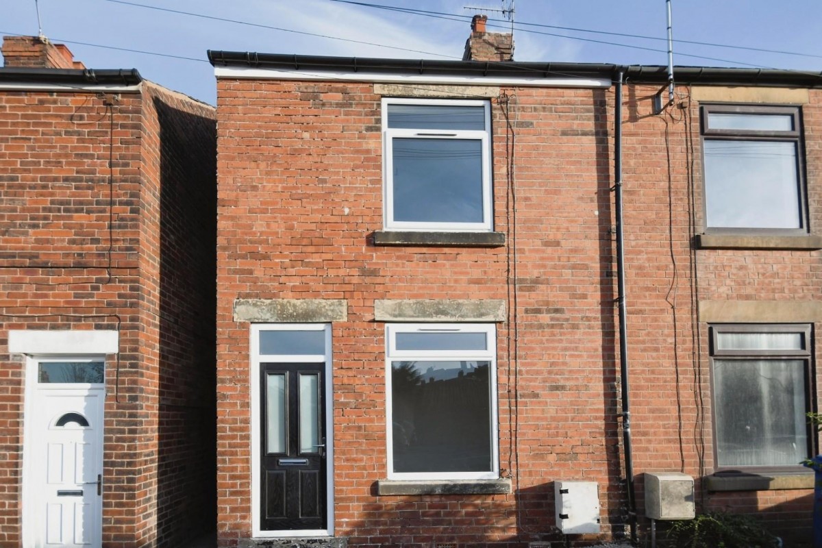 Derby Road, Chesterfield, S40 2ER