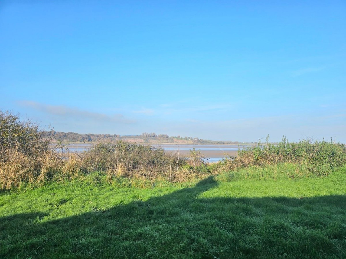 Canal Bank, Purton, Berkeley