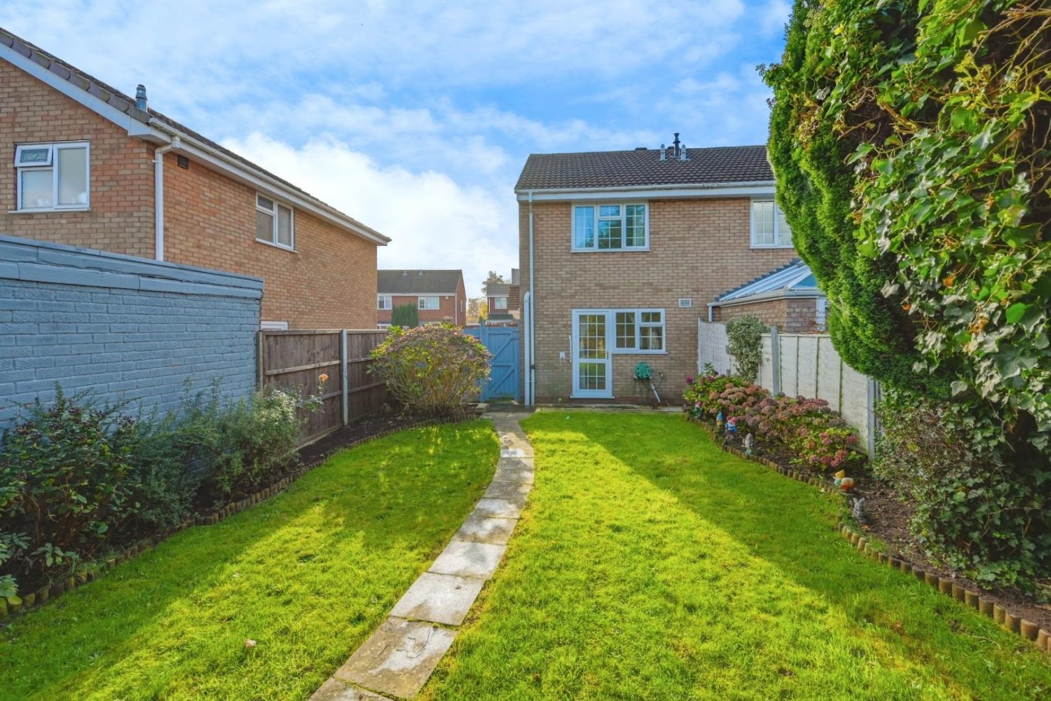 Cornfield Drive, Lichfield