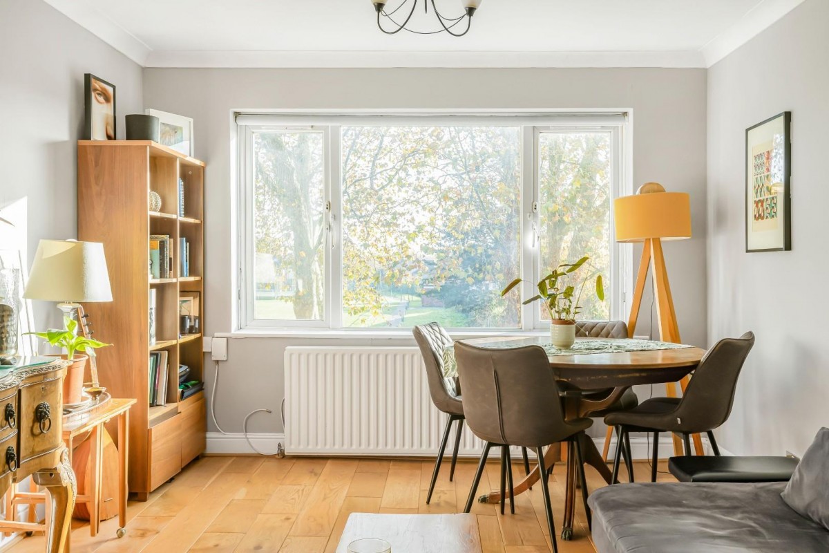 Southern Road, Plaistow, London, E13 9HU