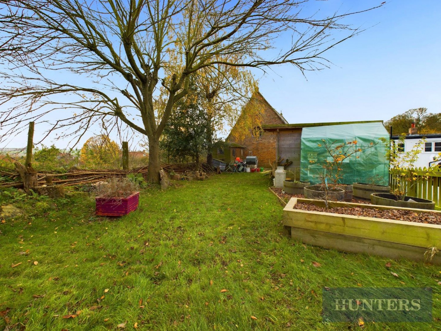 Lovell Garth, Foxholes, Driffield