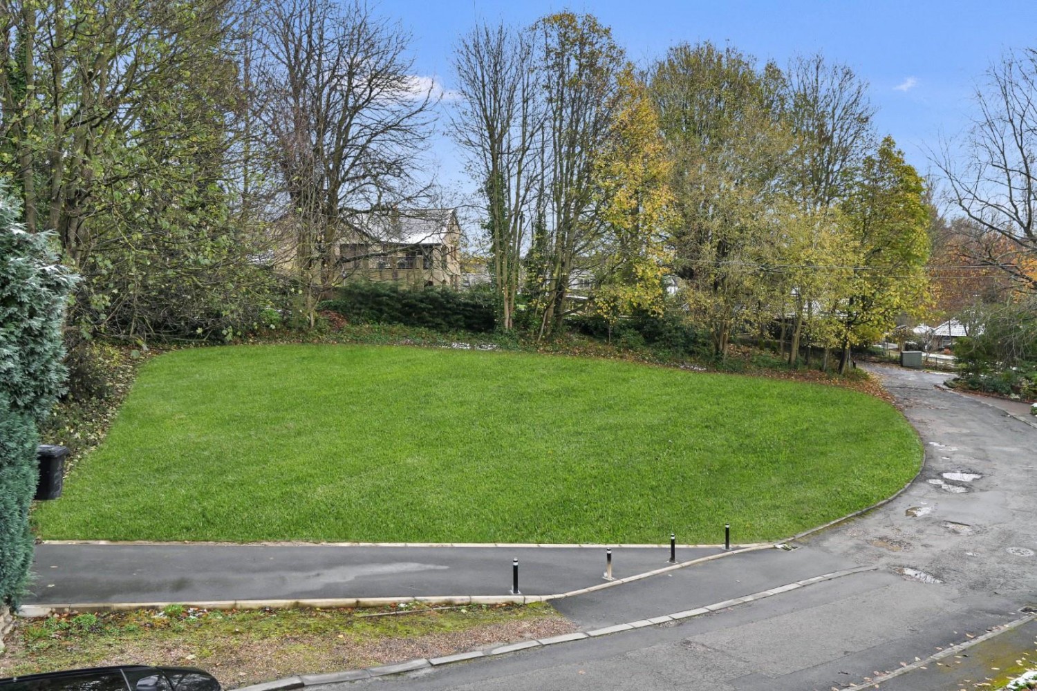 Whitelands Crescent, Baildon, Shipley