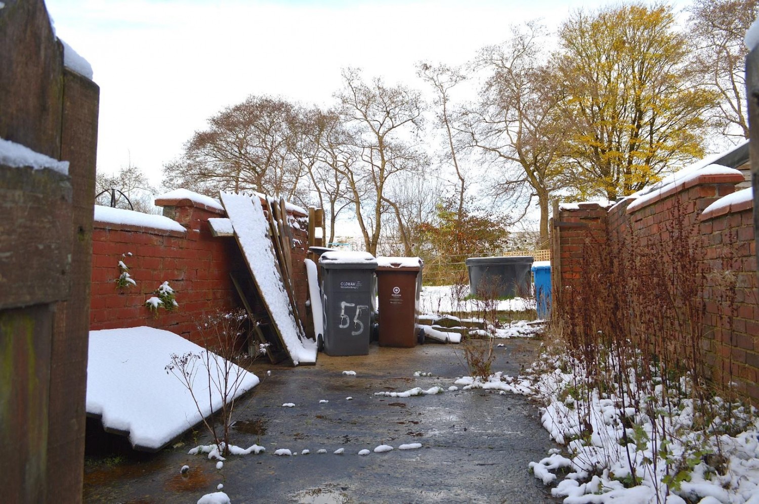 Bar Gap Road, Oldham