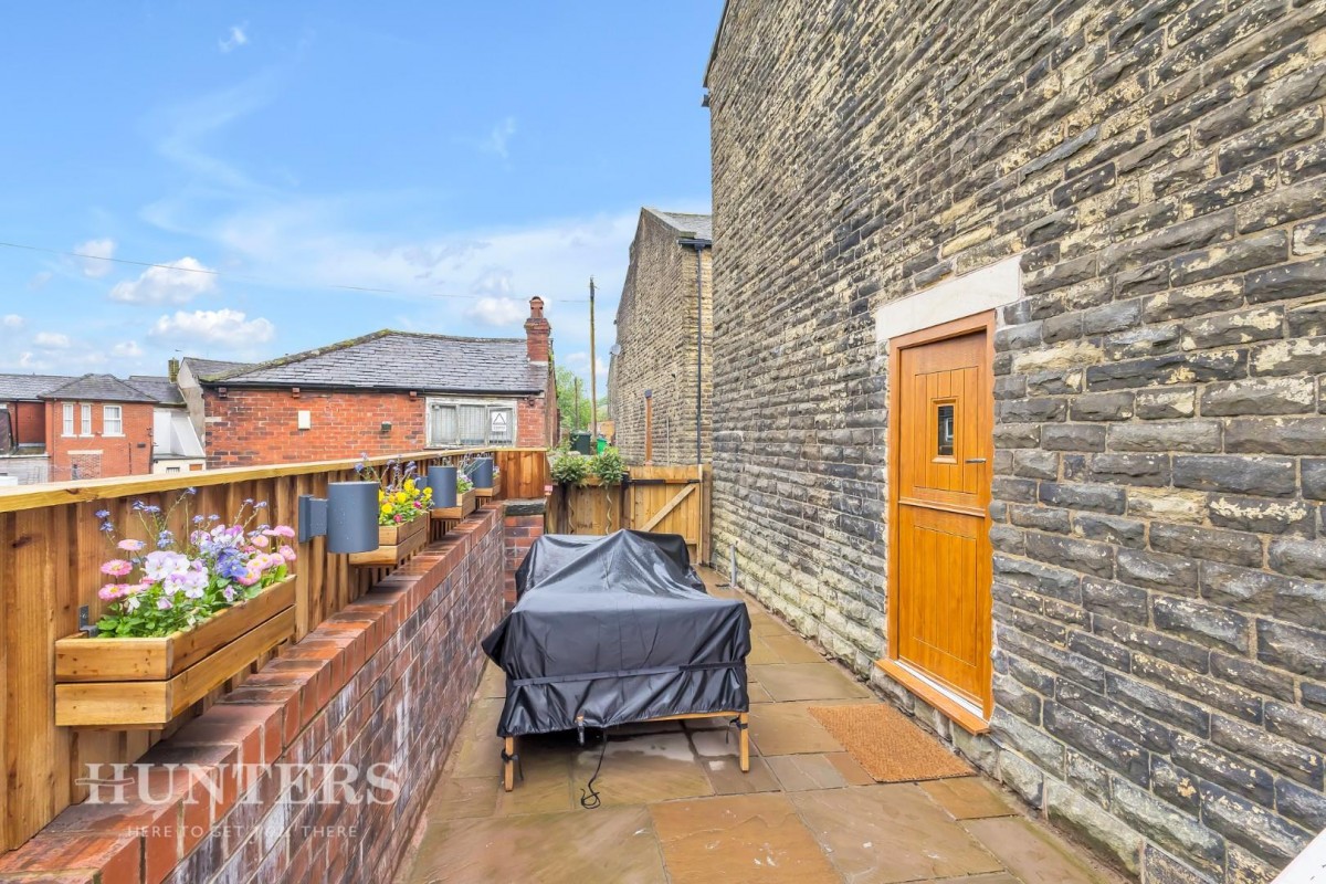 Smith Street, Littleborough, OL15 9BX