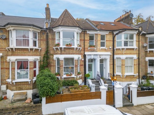 Ickburgh Road, London, E5