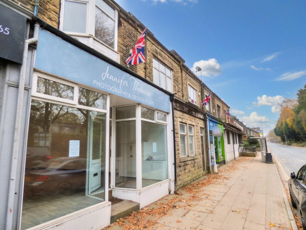 Retail Shop & Apartment. Earby