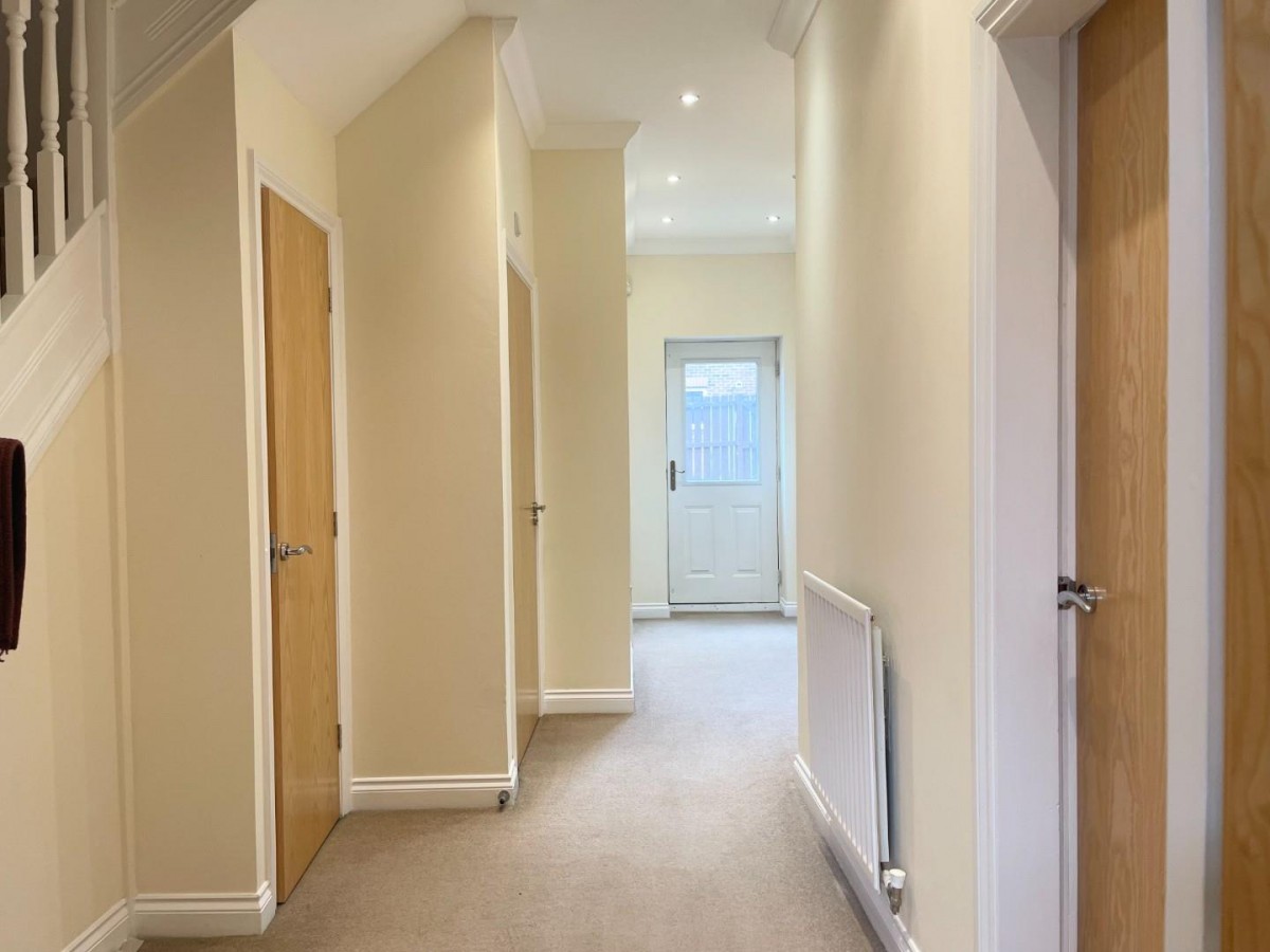 Featherstone Grove, NE3 5RJ