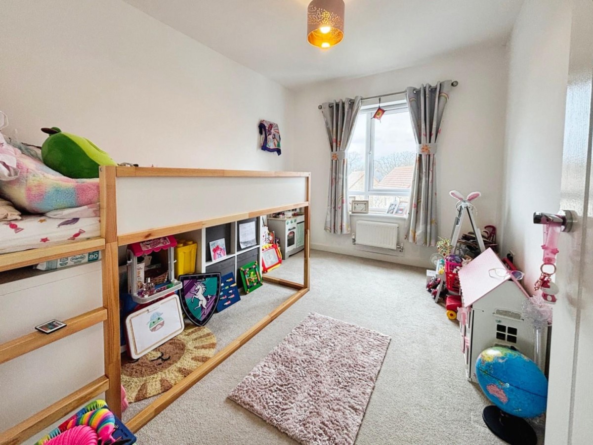 Laurens Van Der Post Way, Repton Park