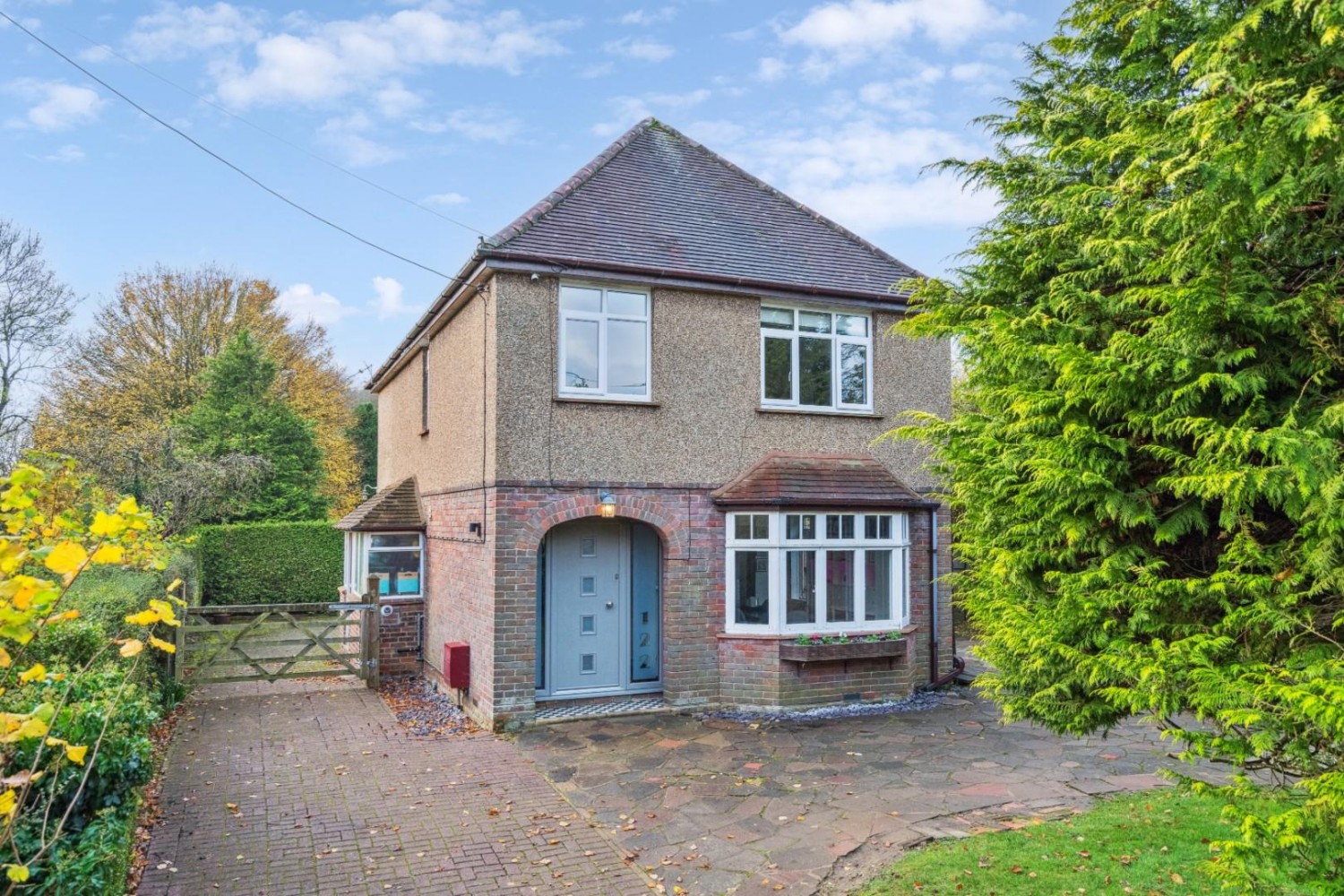 Botley Road, Chesham, Buckinghamshire, HP5 1XG