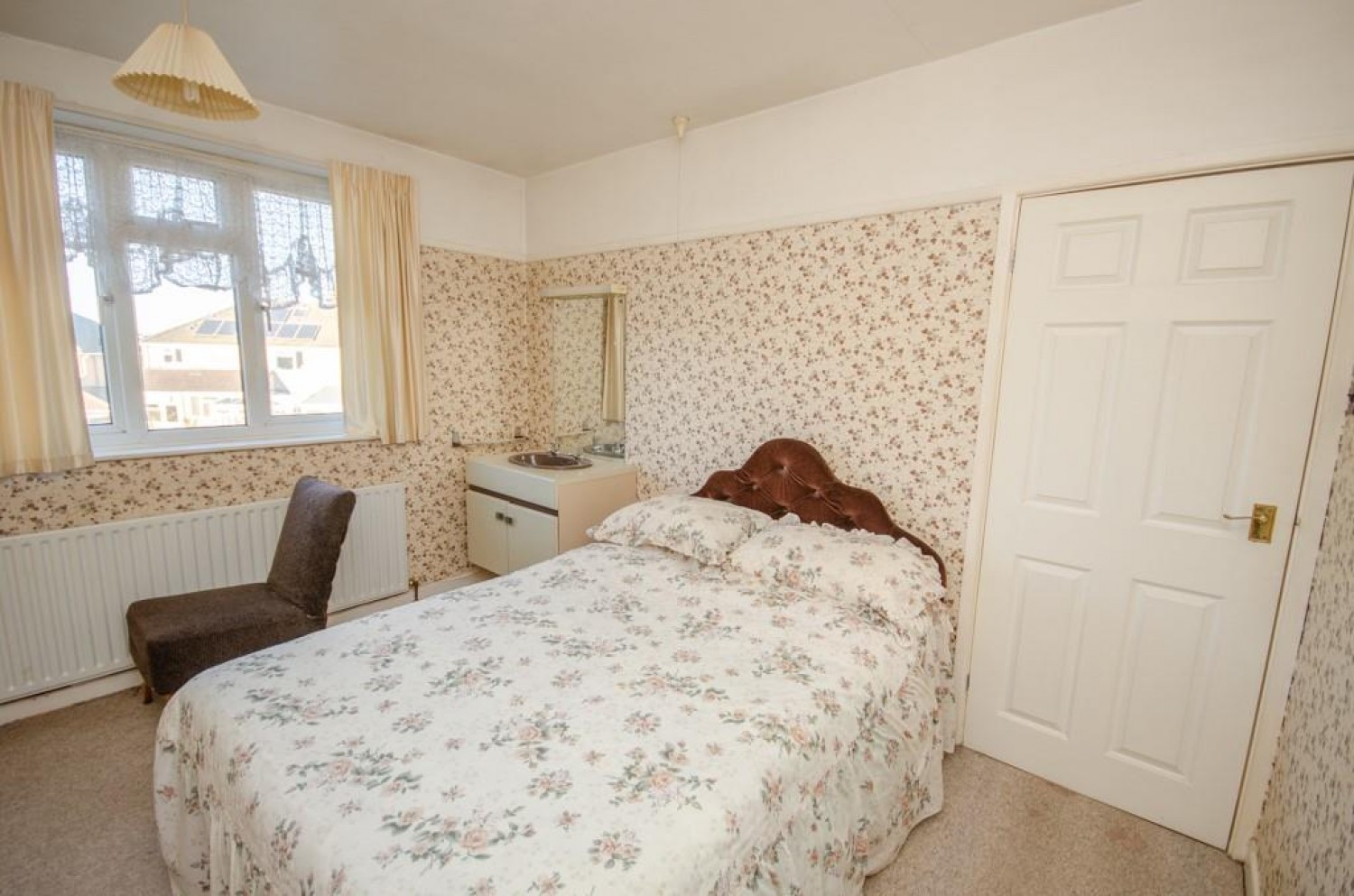 Leap Valley Crescent, Downend, Bristol, BS16 6TN