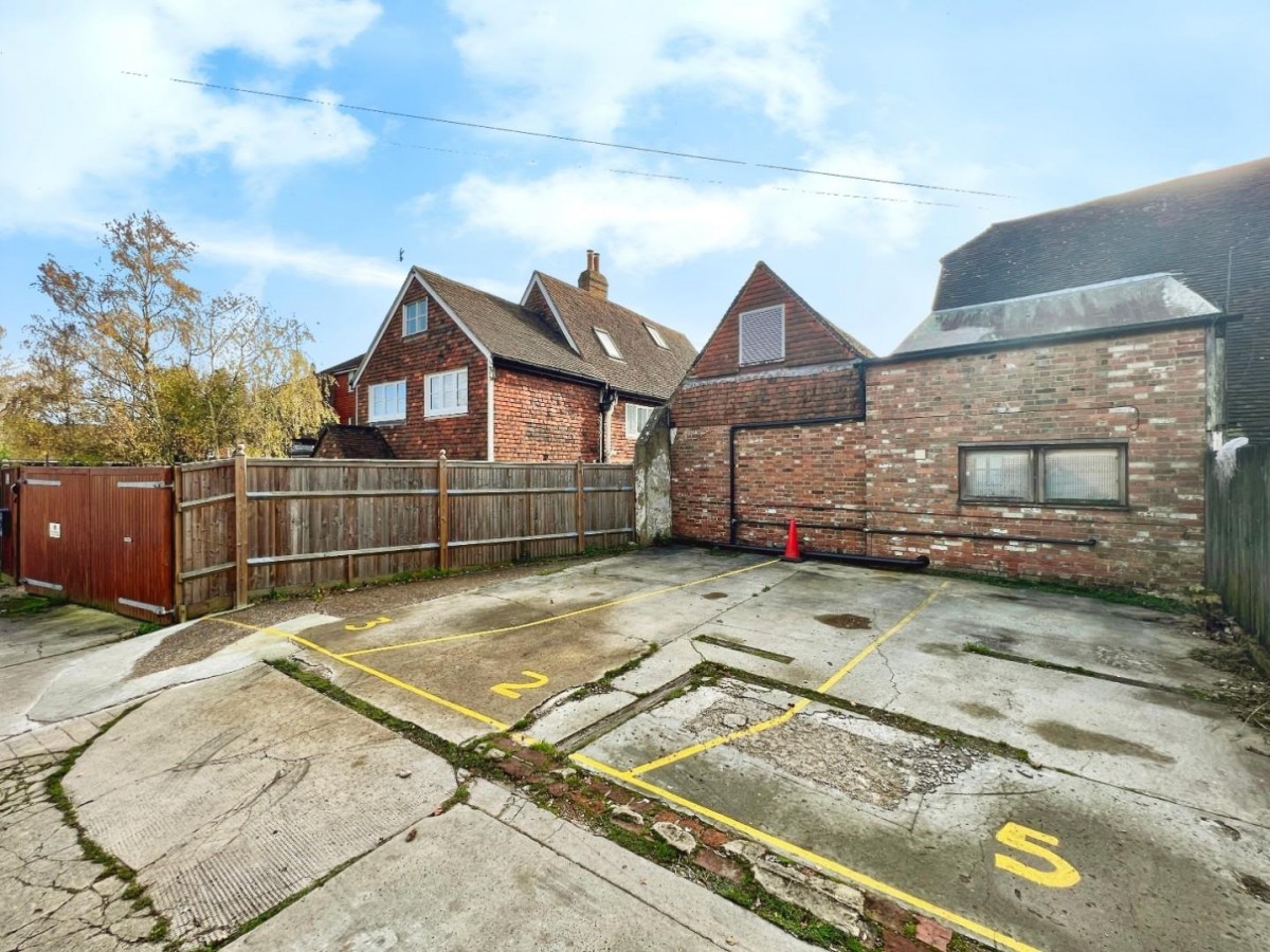 West Cross Mews, West Cross Gardens Tenterden