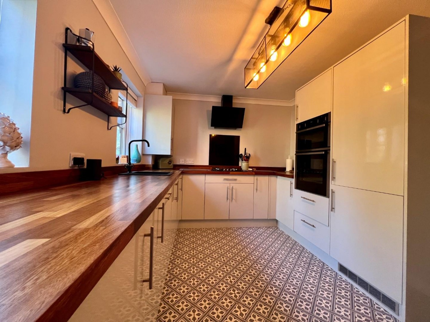 West Cross Mews, West Cross Gardens Tenterden