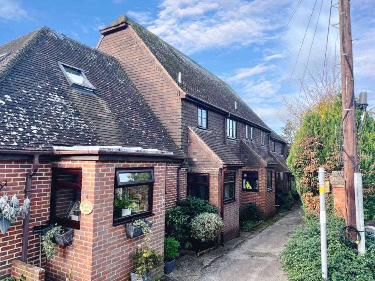 West Cross Mews, West Cross Gardens Tenterden