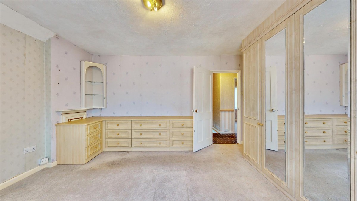 Hitherfield Road, Dagenham, RM8