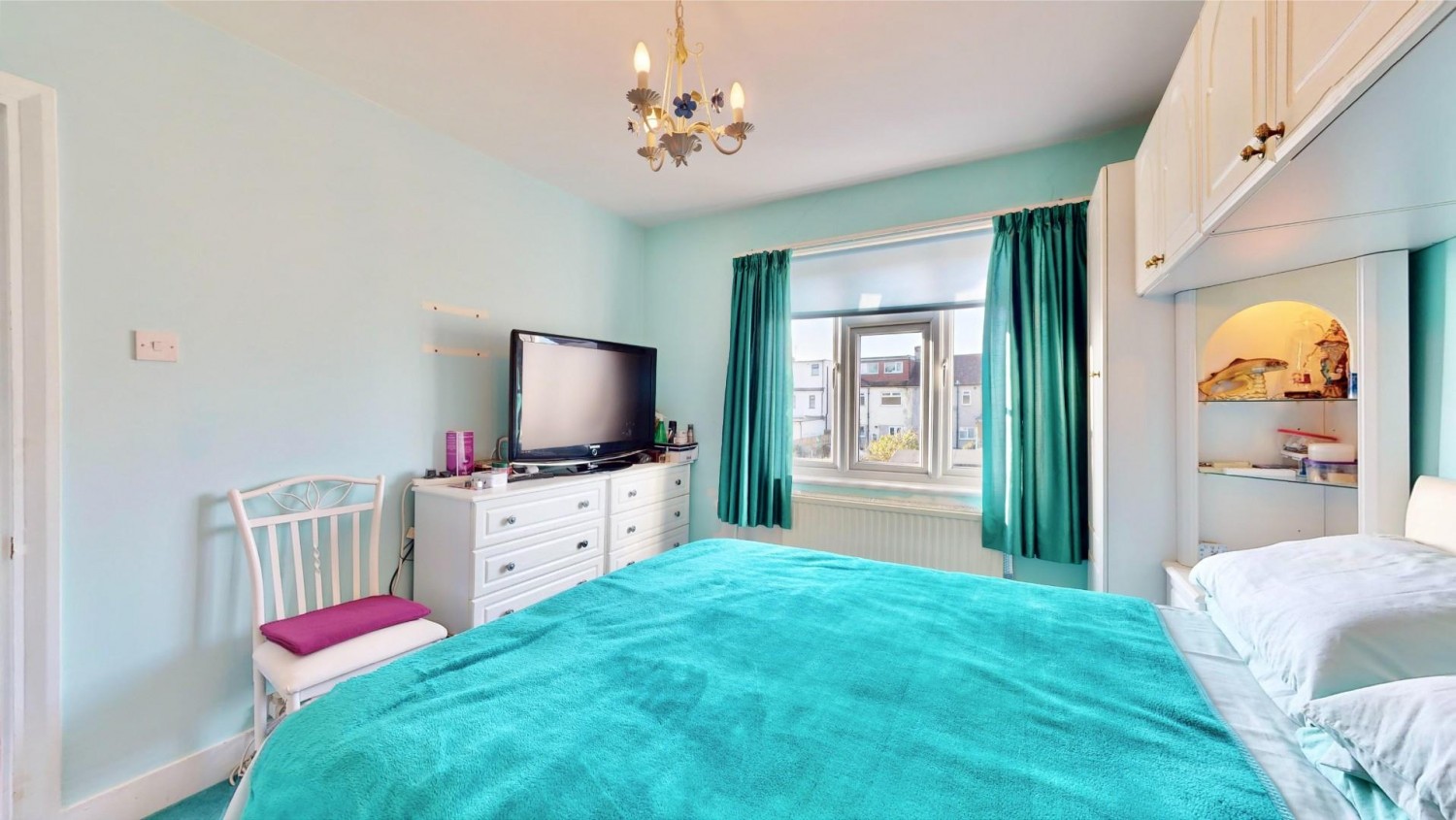 Gerald Road, Dagenham, RM8