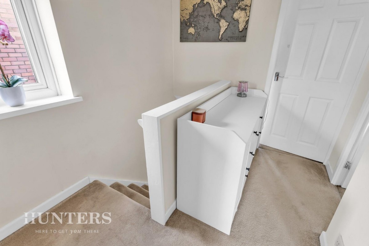 Dovedale Drive, Wardle, OL12 9LR