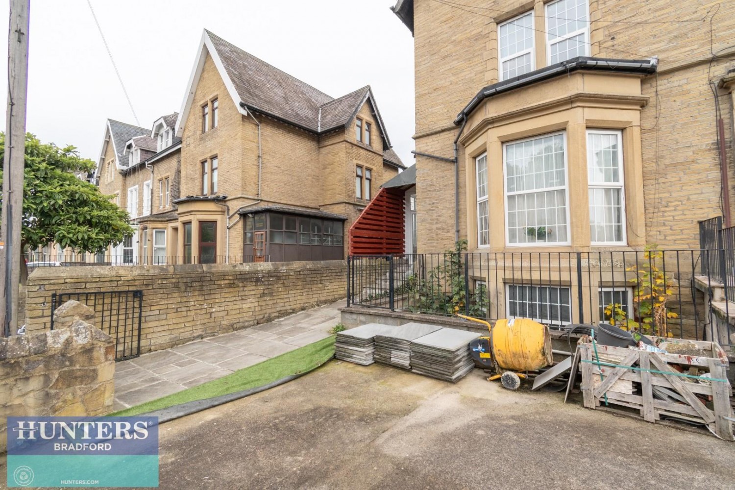 Woodview Terrace, Bradford, West Yorkshire, BD8 7AH