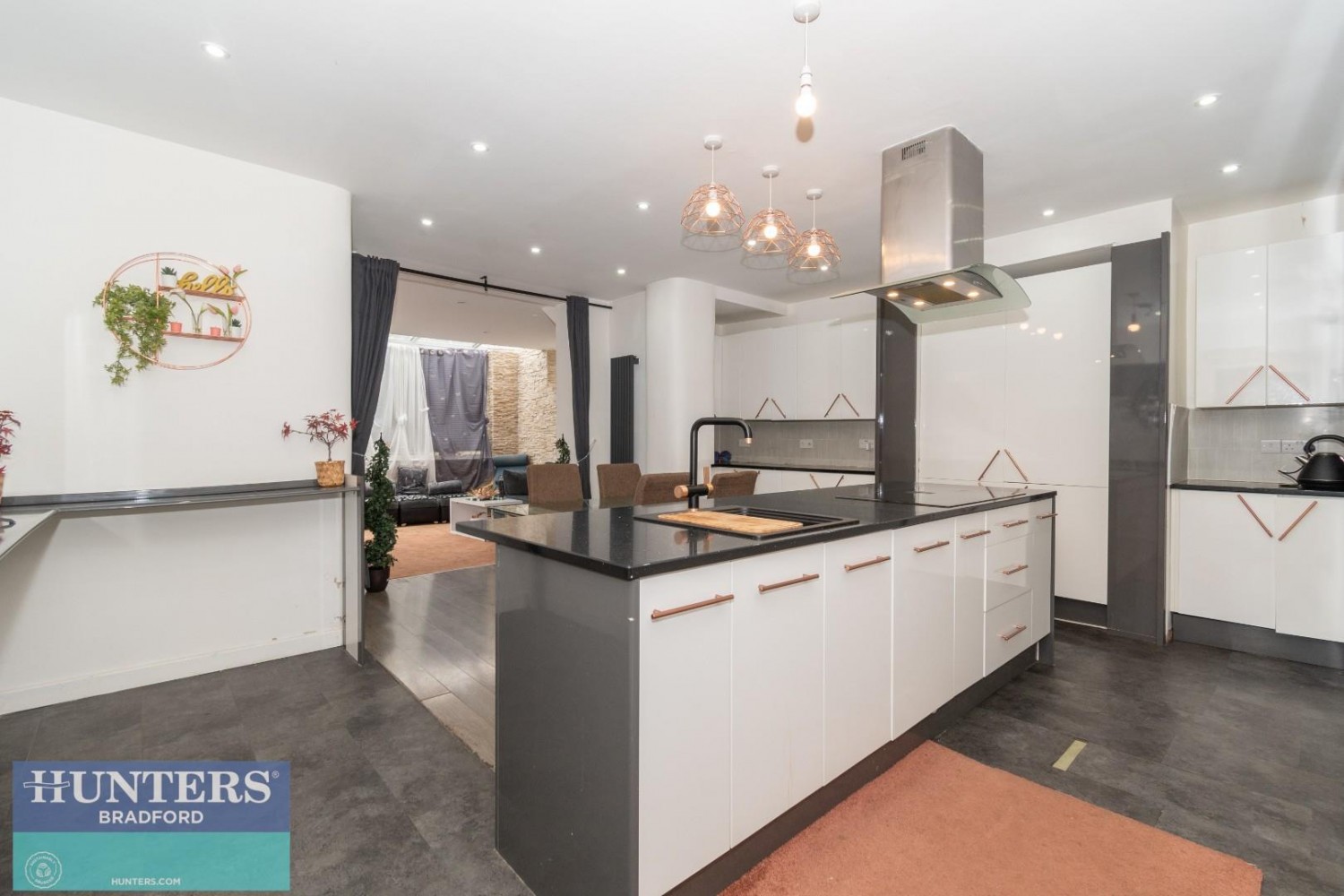 Woodview Terrace, Bradford, West Yorkshire, BD8 7AH