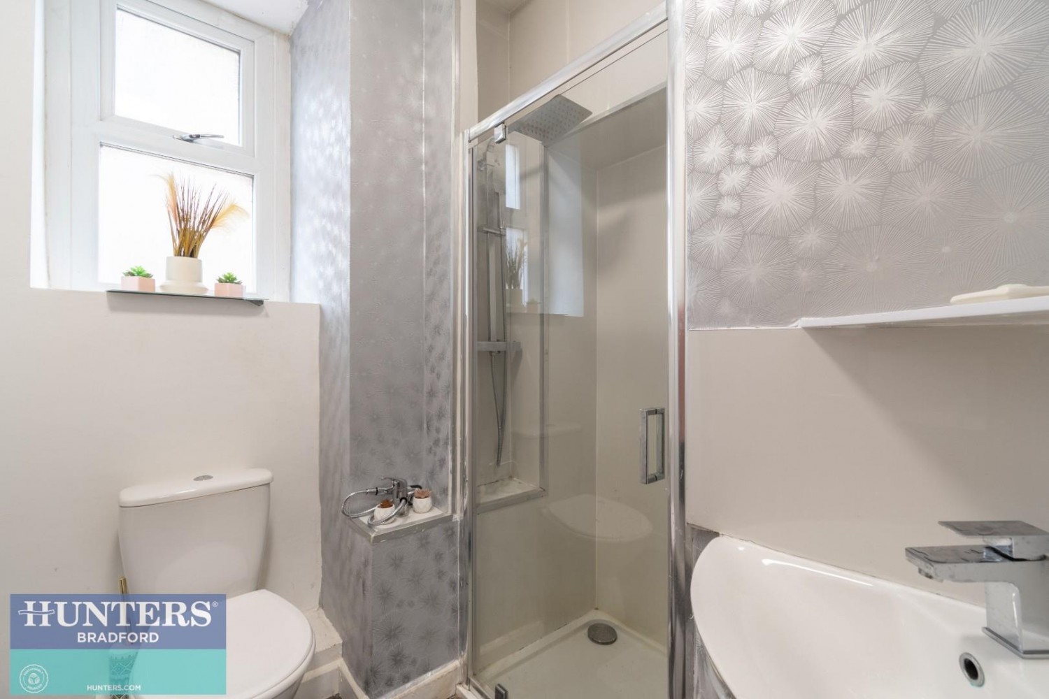 Woodview Terrace, Bradford, West Yorkshire, BD8 7AH