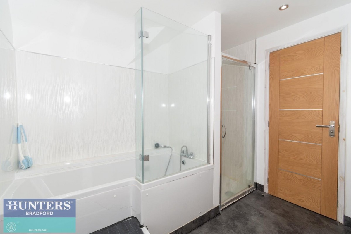 Woodview Terrace, Bradford, West Yorkshire, BD8 7AH