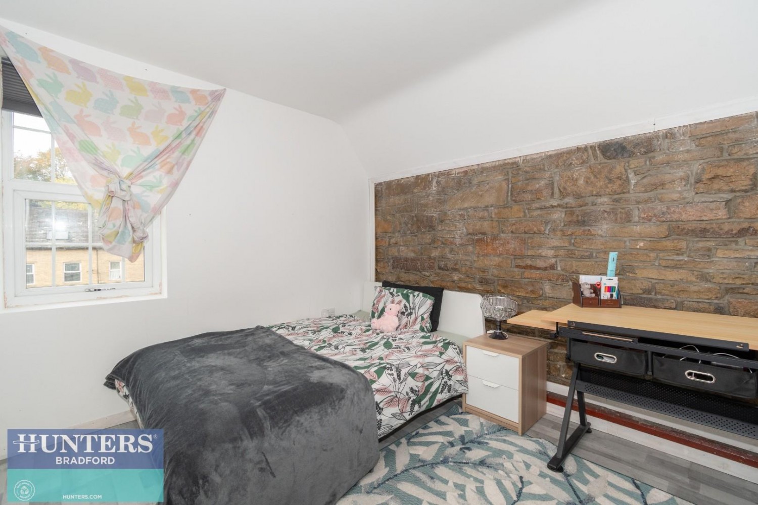 Woodview Terrace, Bradford, West Yorkshire, BD8 7AH