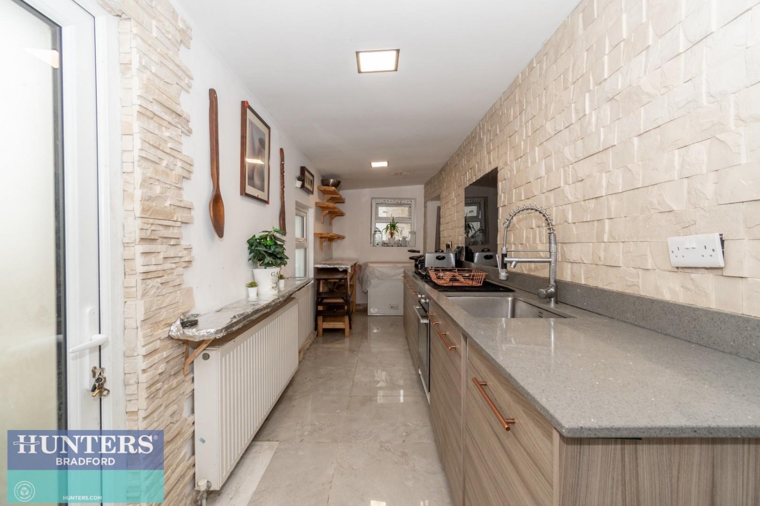 Woodview Terrace, Bradford, West Yorkshire, BD8 7AH