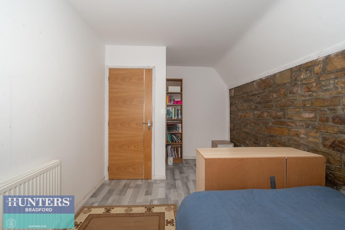 Woodview Terrace, Bradford, West Yorkshire, BD8 7AH
