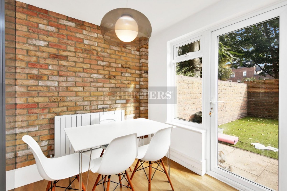 Cartwright Street, London, E1