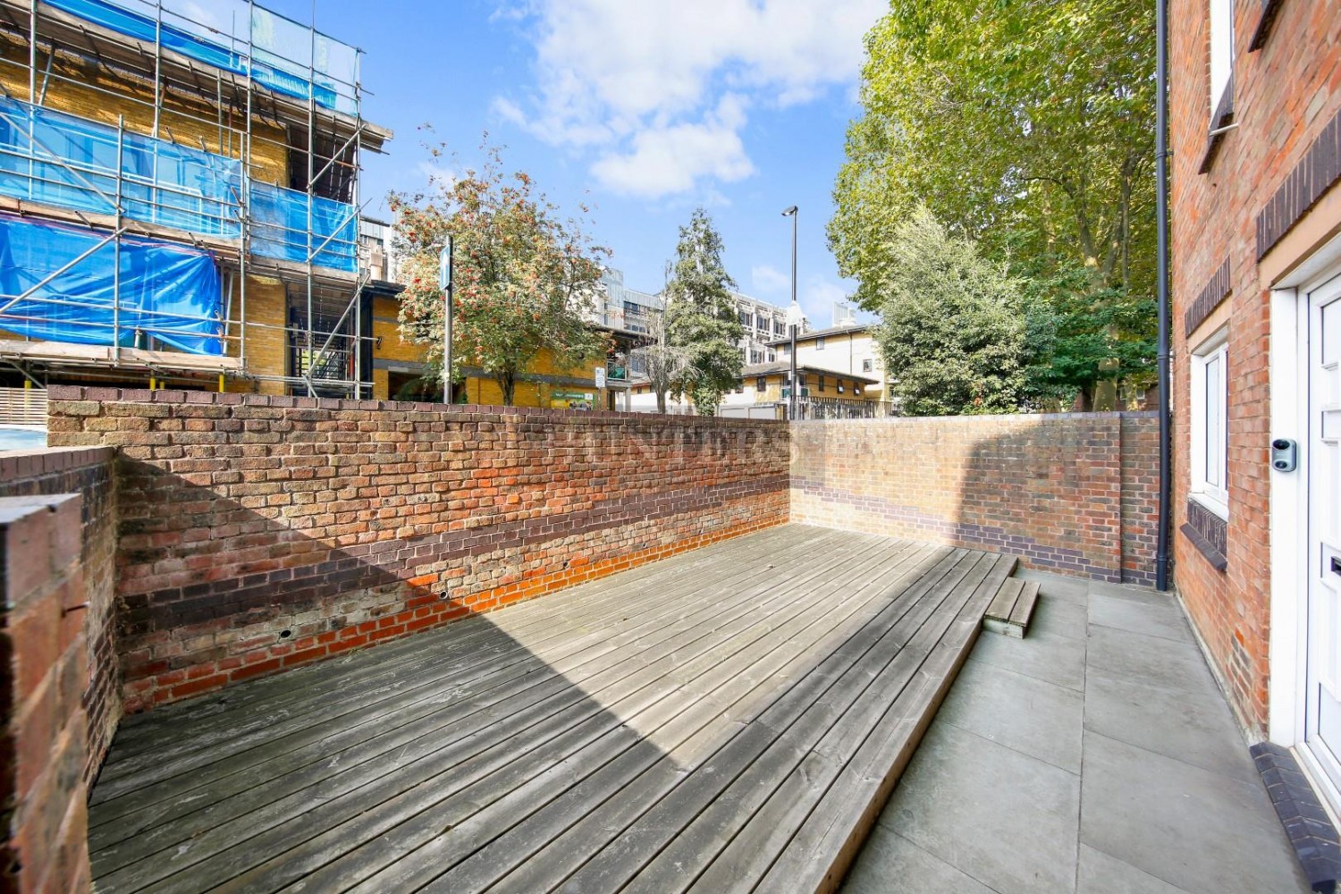 Cartwright Street, London, E1